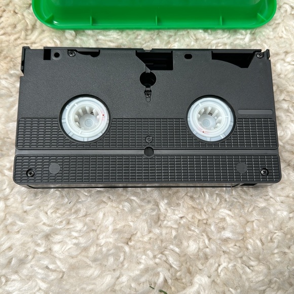 🎁5/$10🎁 Bill Elliott - Racing Into History (VHS, 1996) - Picture 4 of 4